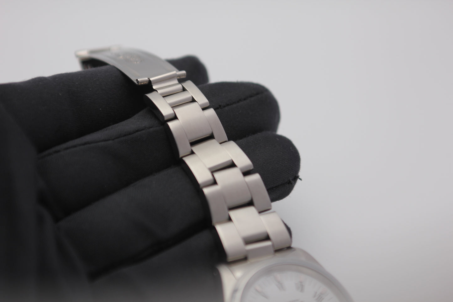 Rolex Oyster Perpetual Date Ref. 15200