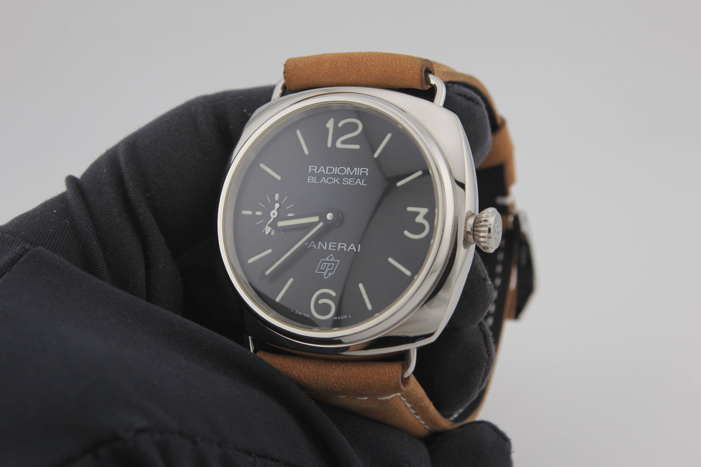 Panerai Radiomir Black Seal PAM00380