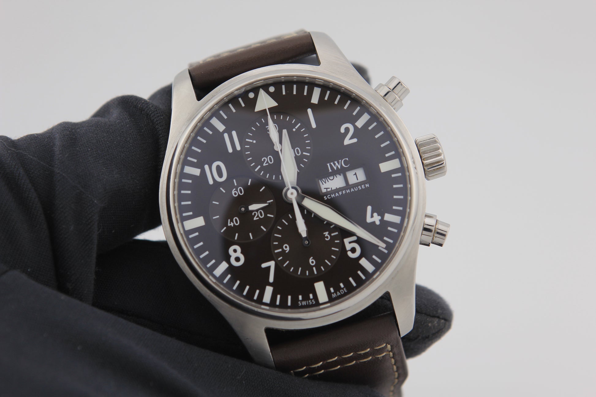 SPEED WATCHES IWC Pilot's Watch Chronograph Edition “Le Petit Prince” IW377713 - gallery image 15