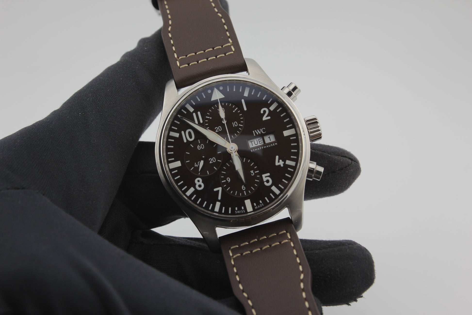 SPEED WATCHES IWC Pilot's Watch Chronograph Edition “Le Petit Prince” IW377713 - gallery image 16