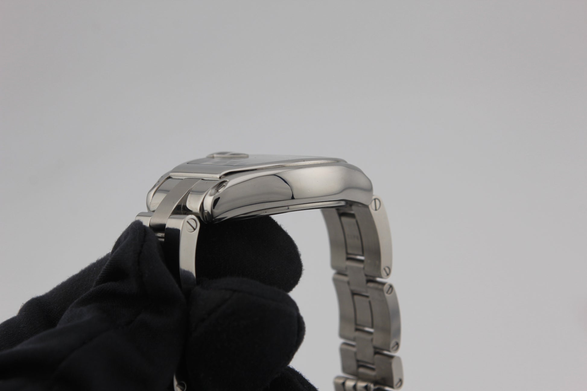 SPEED WATCHES Cartier Roadster Watch Ref. W62016V3 - gallery image 6