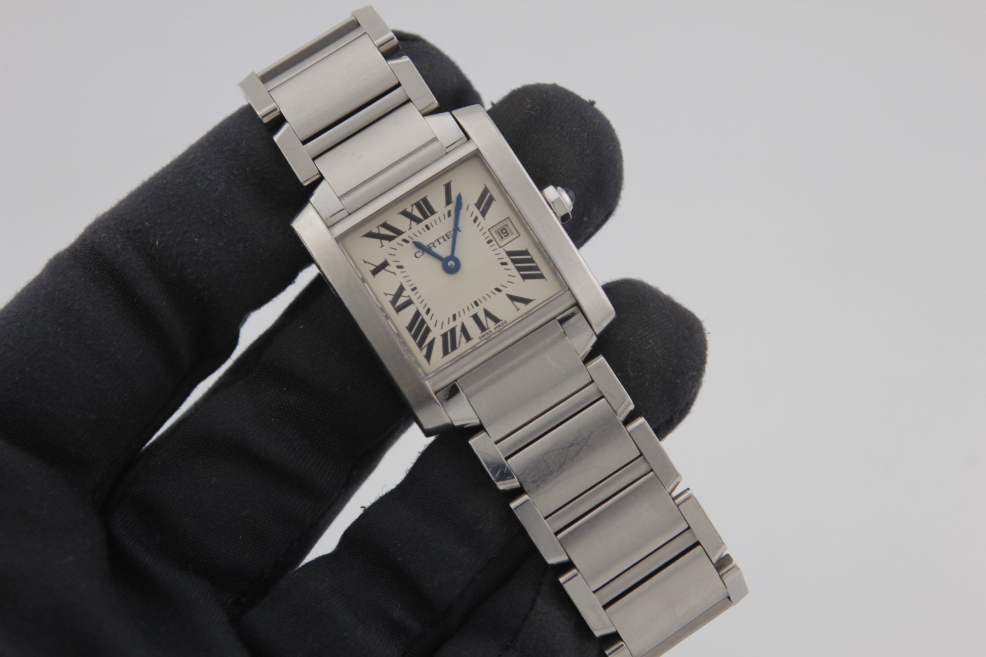 SPEED WATCHES Cartier Tank Française Quartz – Ref. W51011Q3 - gallery image 12