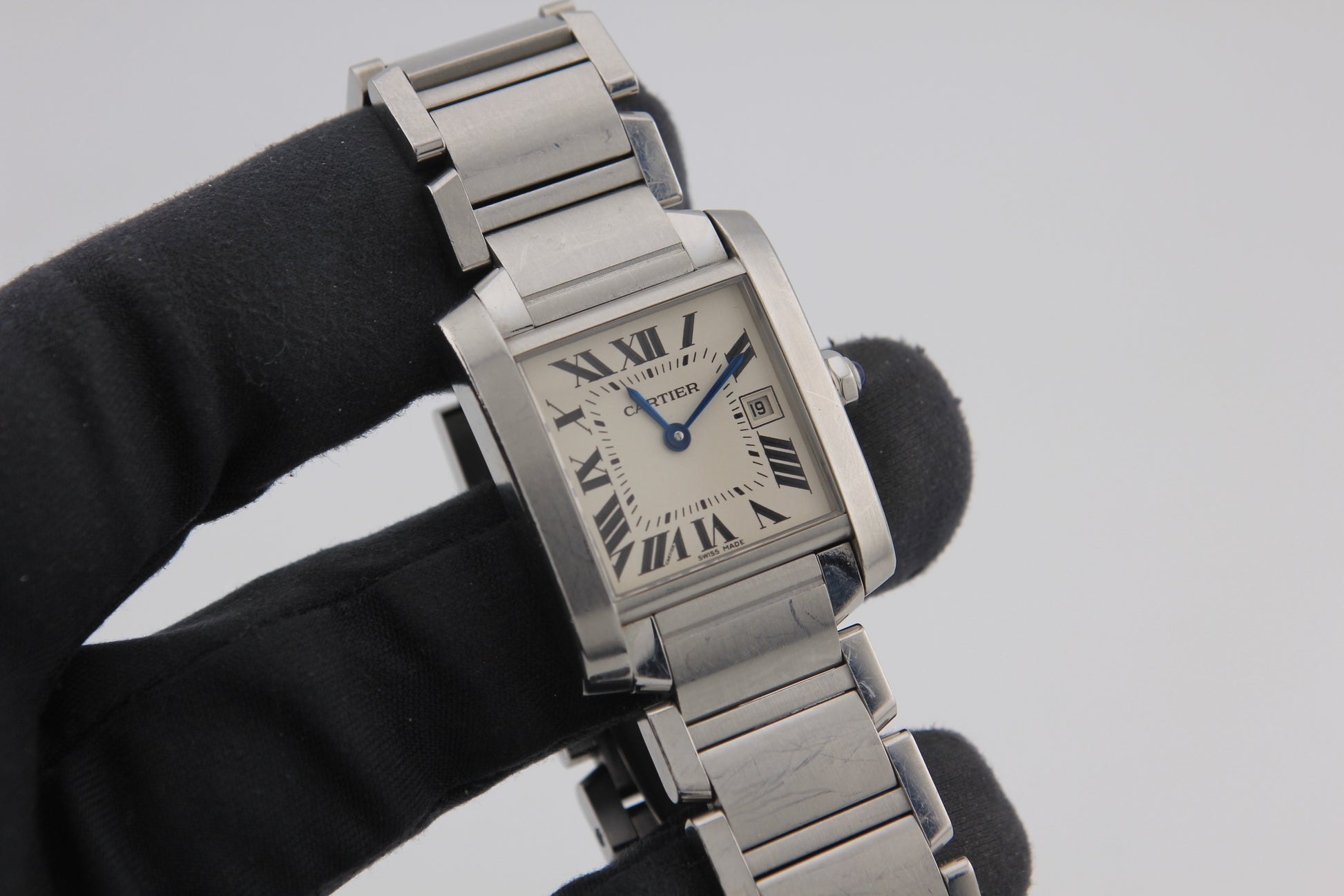 SPEED WATCHES Cartier Tank Française Quartz – Ref. W51011Q3 - gallery image 11