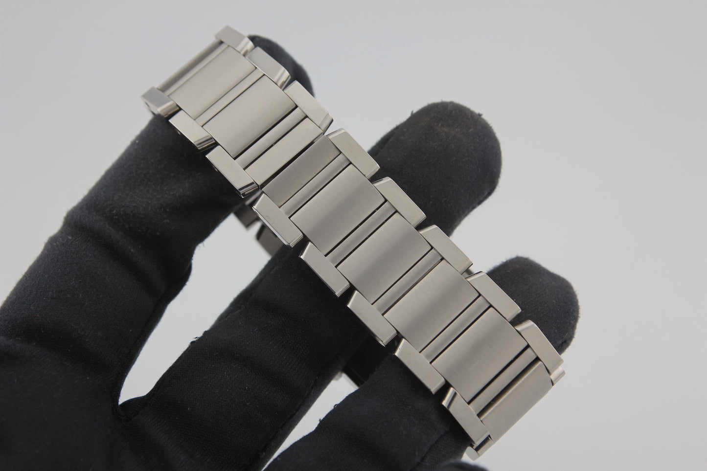 SPEED WATCHES Cartier Tank Française Automatic Steel – Ref. W51002Q3 - full size product image