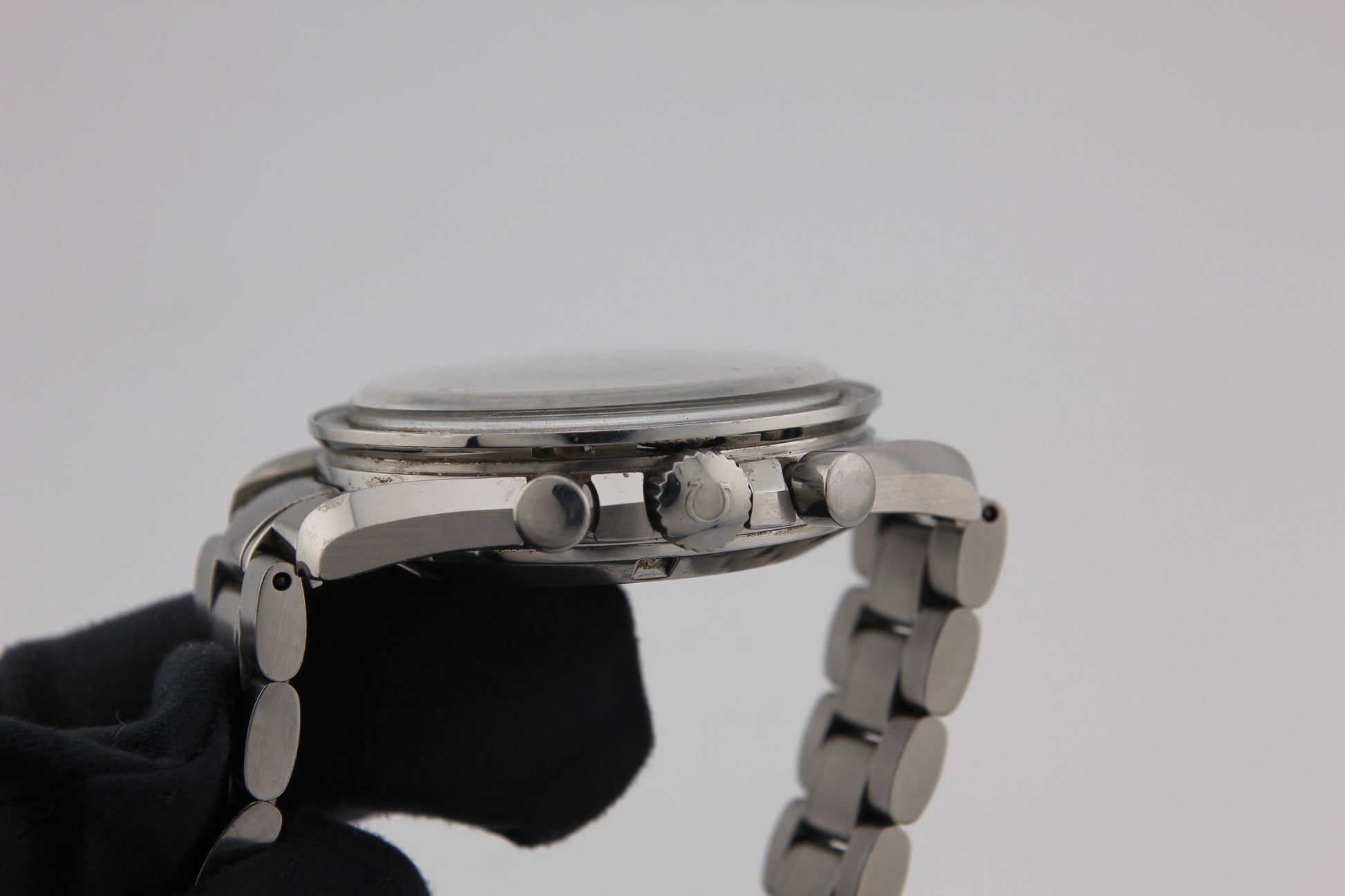 SPEED WATCHES Omega Speedmaster Professional Moonwatch Ref. 3570.50.00 - gallery image 5