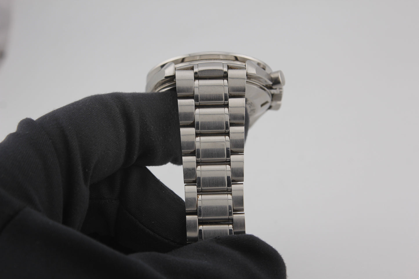 SPEED WATCHES Omega Speedmaster Professional Moonwatch Ref. 3570.50.00 - full size product image