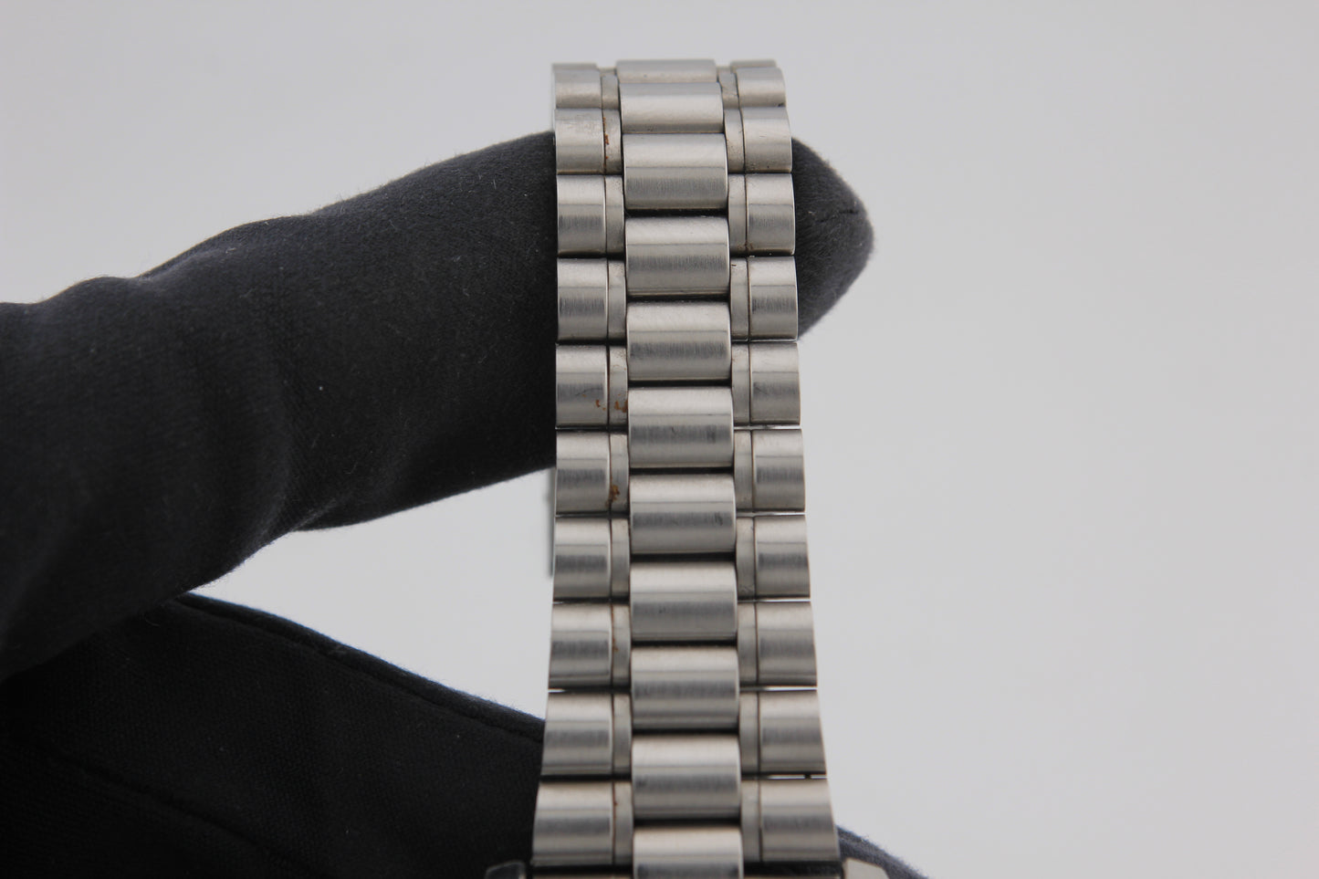 SPEED WATCHES Omega Speedmaster Professional Moonwatch Ref. 3590.50.00 - full size product image