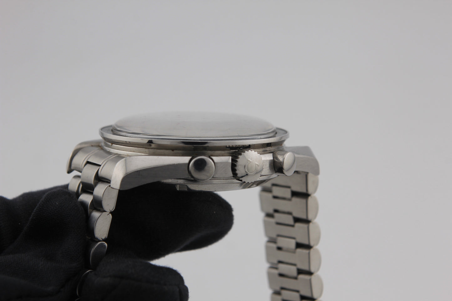 SPEED WATCHES Omega Speedmaster Professional Moonwatch Ref. 3590.50.00 - full size product image