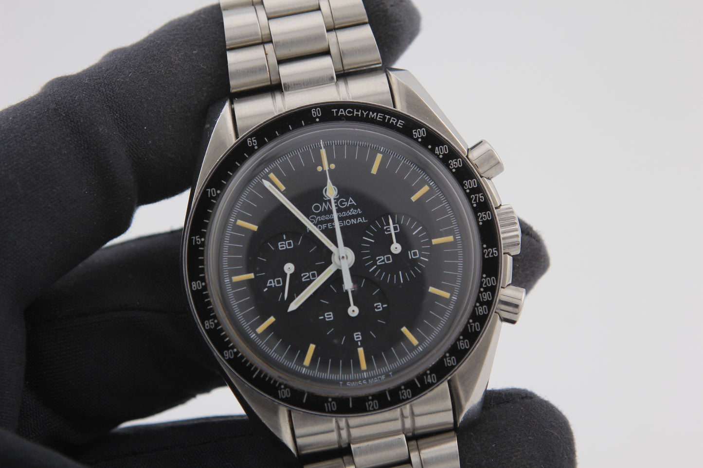 SPEED WATCHES Omega Speedmaster Professional Moonwatch Ref. 3590.50.00 - full size product image