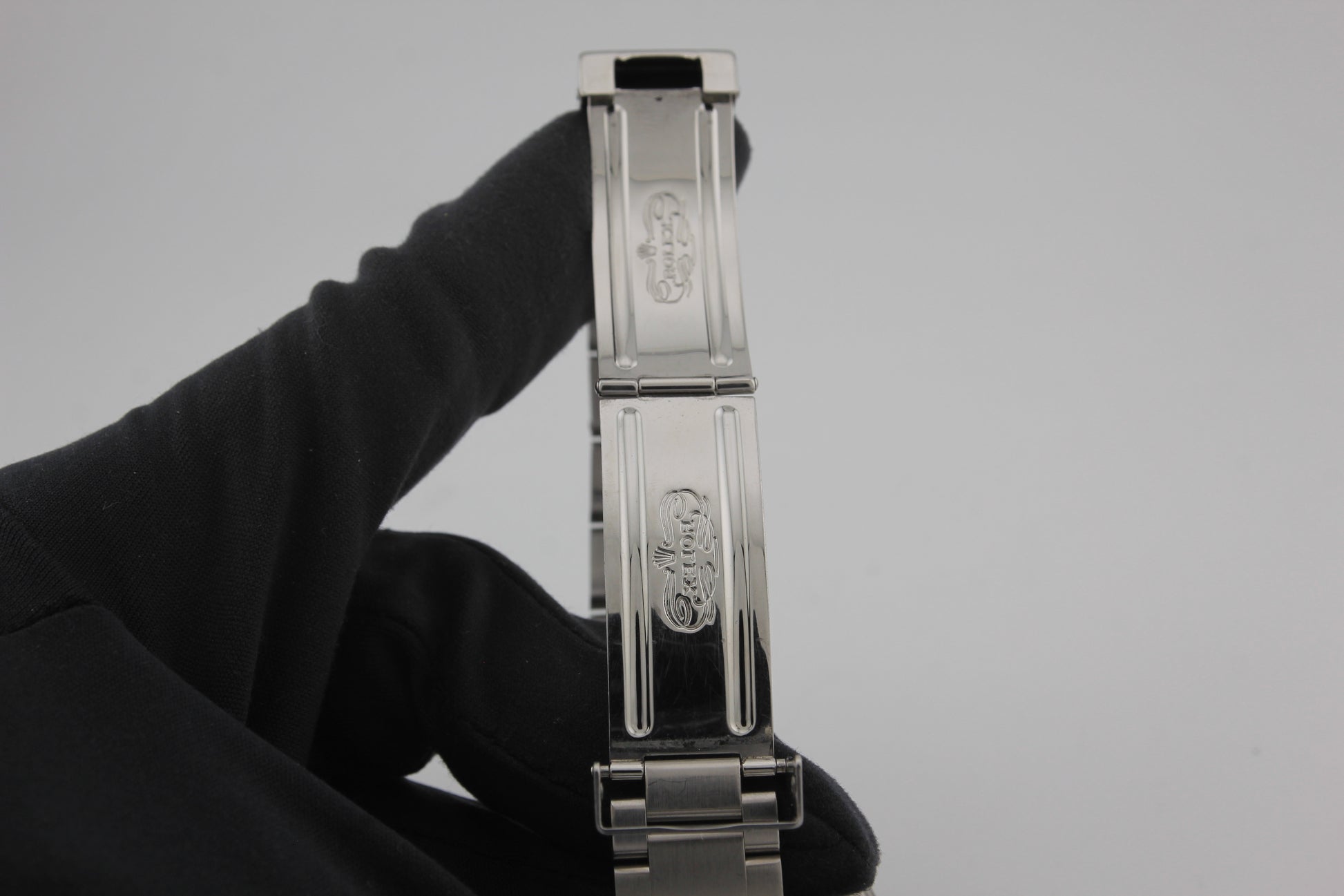 SPEED WATCHES Rolex Submariner Date 16610 – Black Dial - gallery image 11