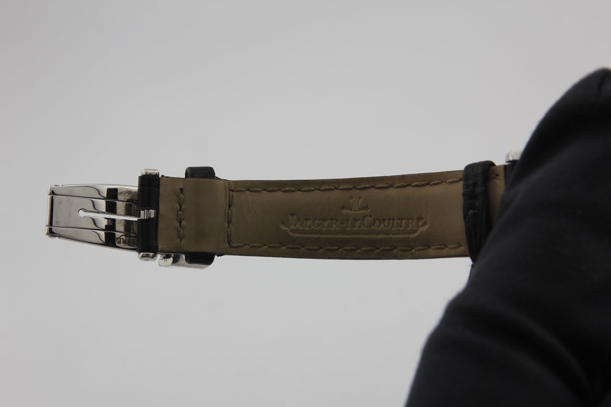 SPEED WATCHES Jaeger-LeCoultre Reverso Lady Ref. 260.8.86 - gallery image 12
